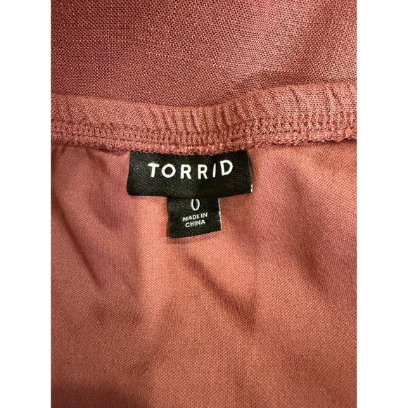 Torrid Tank Top Mauve Plus 0 Lace Trim Button Front Boho Feminine Romantic - Picture 2 of 6